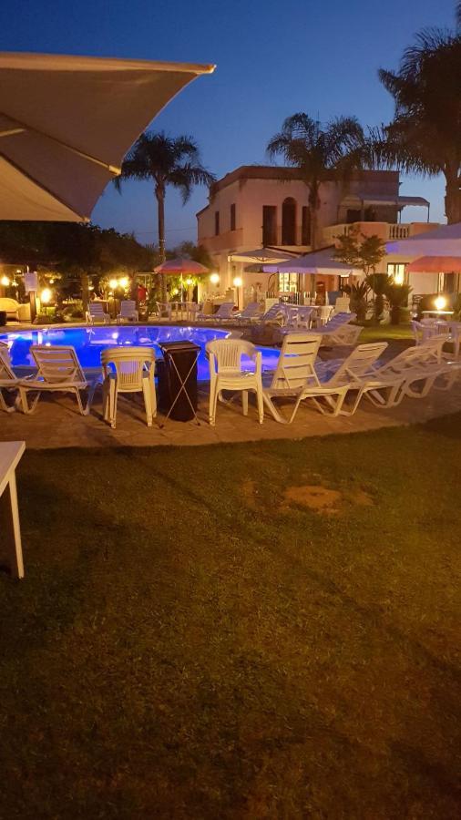 B&B Villa Anastasia Club Mesagne Exterior foto