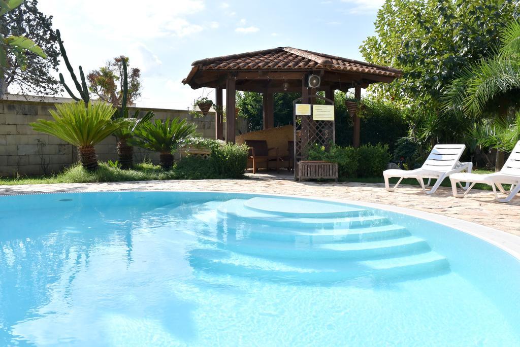 B&B Villa Anastasia Club Mesagne Exterior foto